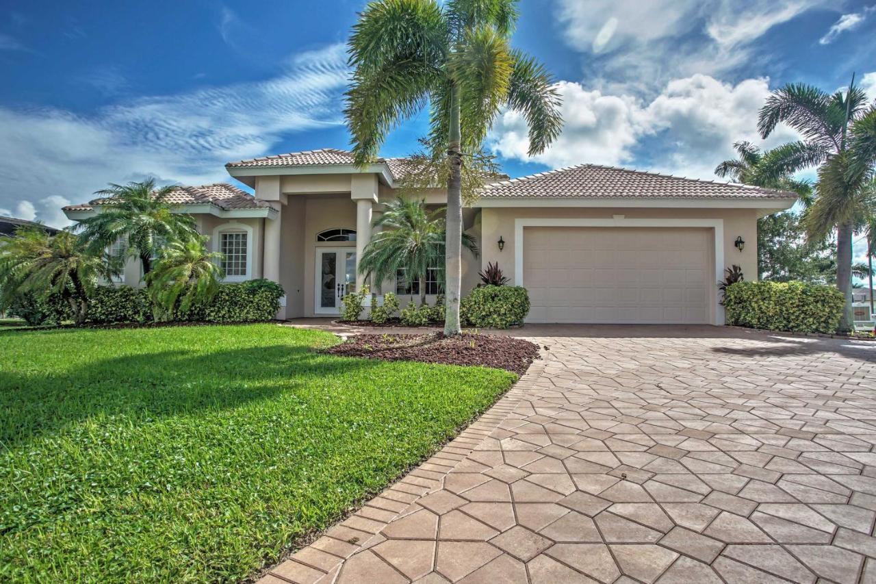 Calm Cape Coral Family Home With Private Heated Pool! Exterior photo